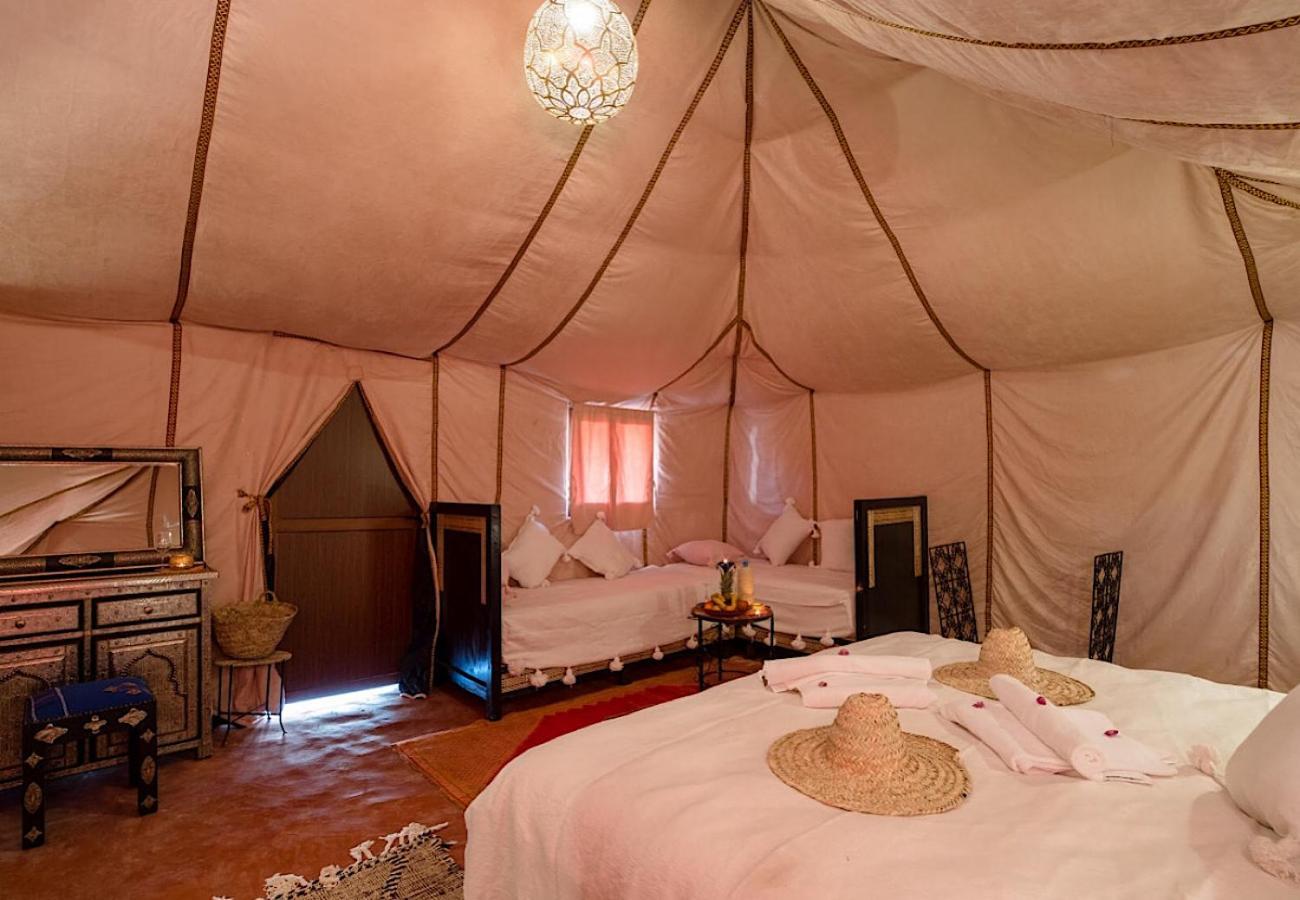 Merzouga Glossy Camp Εξωτερικό φωτογραφία